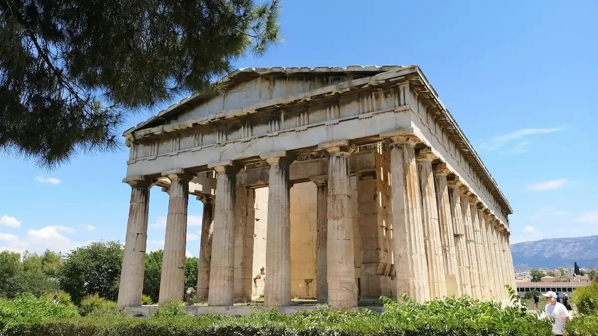 Ágora antigua de Atenas con Templo Hefestión